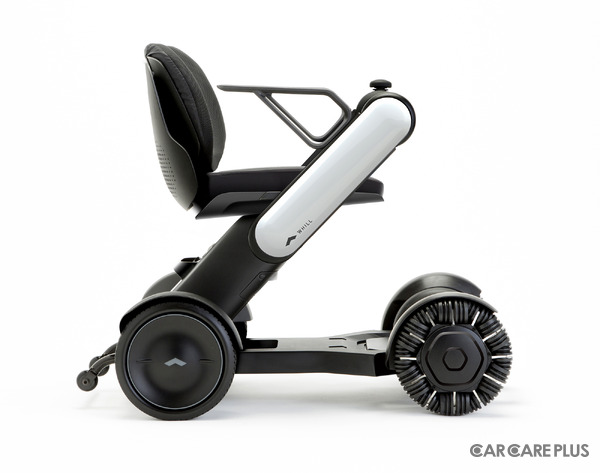暮らしを楽しくする新しいクルマ…次世代型の電動車椅子のカタチ
