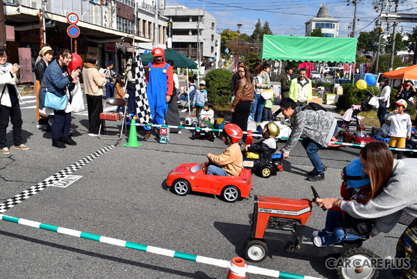 シトロエン 2CV から ホンダ NSX まで！  名車たちの雄姿に釘付け …  長野県飯田市・南信州名車倶楽部