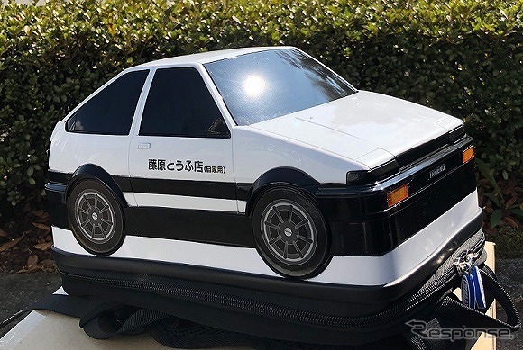 「頭文字D」藤原とうふ店仕様スプリンタートレノ（AE86）バックパック