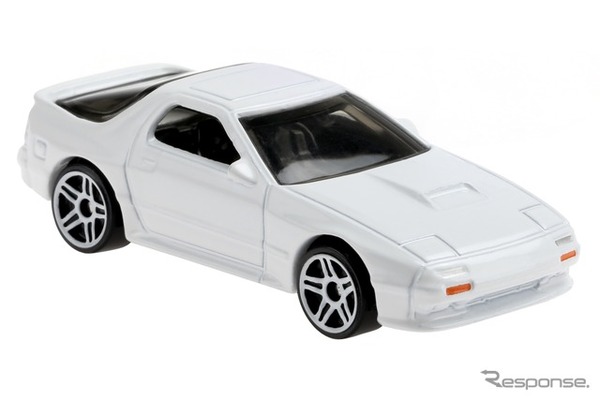 '89 マツダ サバンナ RX-7 FC3S（7月3日発売）