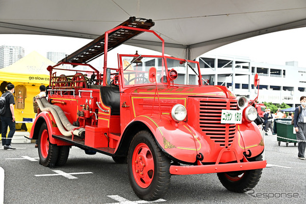 ニッサン180型消防ポンプ自動車（東京国際消防防災展2023）