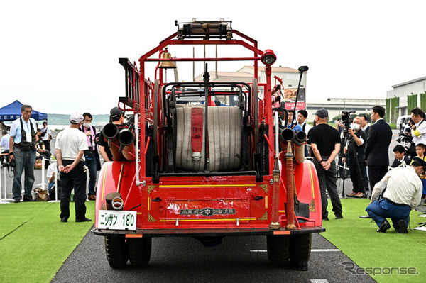 ニッサン180型消防ポンプ自動車（東京国際消防防災展2023）