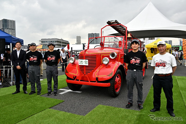 ニッサン180型消防ポンプ自動車（東京国際消防防災展2023）