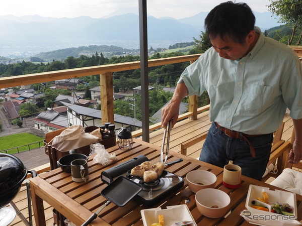 おそとのてらすでの朝食風景