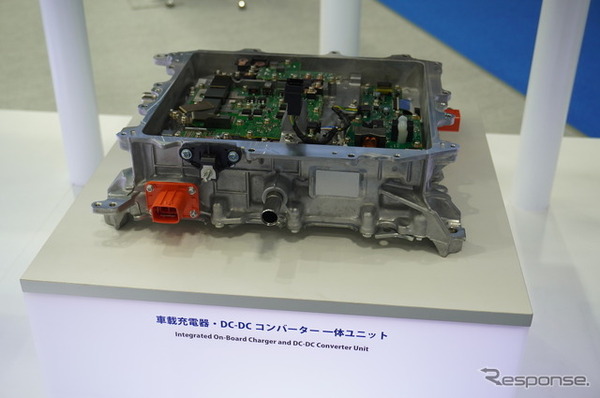 車載充電器・DC-DCコンバーター一体ユニット