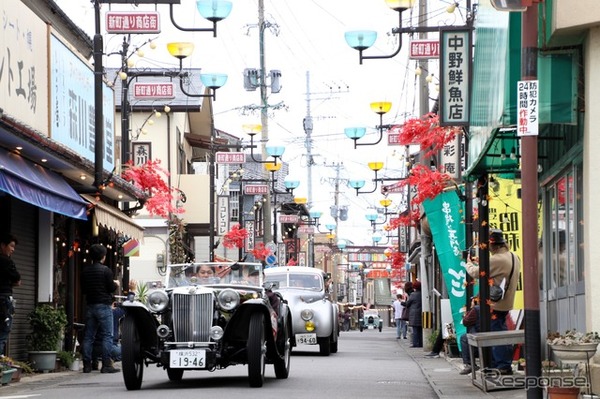 3日目の昭和の町商店街（大分県豊後高田市）にて