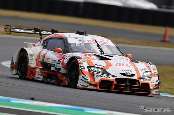 ブリヂストンタイヤ装着チームが「2023 AUTOBACS SUPER GT」GT500・GT300両クラスでシリーズチャンピオンを獲得。写真はGT500のTGR TEAM au TOM'S