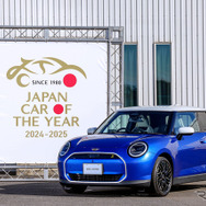 インポート・カー・オブ・ザ・イヤーを受賞したMINI クーパー