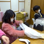 お土産売店での「レジ打ち体験」の様子