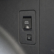 “走る巨大バッテリー”の実力！ BEV＋家電は悪天候でも快適に遊べる組み合わせだった