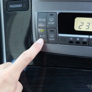そのニオイ、原因はエバポレーター！ 今すぐできる簡単DIY洗浄法とは？～Weeklyメンテナンス～