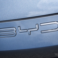 中国の電気自動車（EV）大手の比亜迪（BYD）が、日本の軽自動車市場に参入するという。