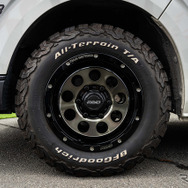 TOYOTA ハイエース × チームデイトナ D9／M9＋
