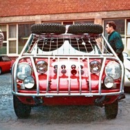 1968年にはロンドン・シドニーマラソン用に『911』をラリー仕様に改造