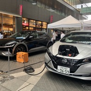 SOMPOダイレクトはプライムアシスタンスと協力して、保険会員の車両に対して電欠時の駆けつけ充電サービスを提供している。