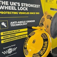 イギリスで生まれた最強の物理ロックカーセキュリティ「Disklok（ディスロック）」