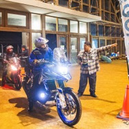 全国から続々とゴールするライダー。ゴールも2名のスタッフで運営