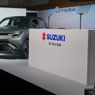 スズキ『eビターラ』と鈴木俊宏社長