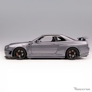 日産『スカイラインGT-R』（BNR34）の1/18スケールミニカー