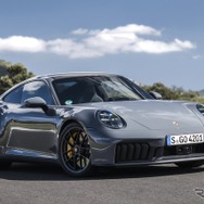 ポルシェ 911カレラGTS（ハイブリッド）