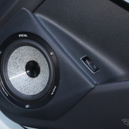 『クァンタム』（茨城県守谷市）にて製作されたオーディオカーの一例。