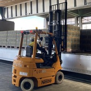 ネスレ日本と昭和産業がコーヒーと小麦粉のラウンド輸送開始