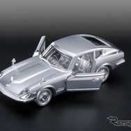 「トミカオーナーズミーティング開催記念アルミ製トミカ」