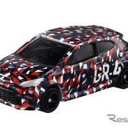「トヨタ GR ヤリス カモフラージュバージョン」　
