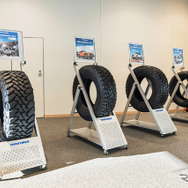 TOYO TIRES PROXES DRIVING PLEASURE