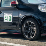 TOYO TIRES PROXES DRIVING PLEASURE