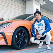 TOYO TIRES PROXES DRIVING PLEASURE