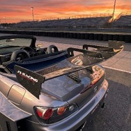 ジェイズレーシングのホンダ『S2000』用ドライカーボン製GTウイング