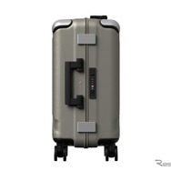 SHOEI のキャリーケース X-CORE