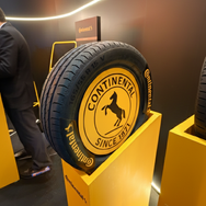【東京オートサロン2026】コンチネンタルタイヤが初の単独出展！日本専用「軽自動車向けタイヤ」で国内自動車アフターマーケットのボリュームゾーンに本格攻勢へ