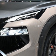 日産 X-TRAIL ROCK CREEK MULTIBED WILDPLAY（東京オートサロン2026）