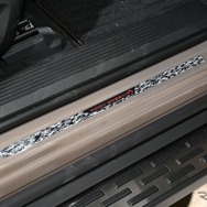 日産 X-TRAIL ROCK CREEK MULTIBED WILDPLAY（東京オートサロン2026）