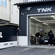 愛車の価値を守るPPF施工に注目…XPEL認定施工店「TNK」は法令遵守で安全・高品質な施工を追求