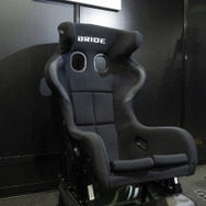 純正が優秀でもシートは別！ 体型と姿勢に合わせるだけで満足度が上がる理由～カスタムHOW TO～