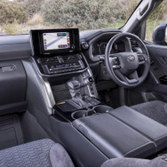 ランドクルーザー300（オーストリア仕様）