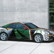 デイヴィッド・ホックニーによるBMWアートカー（1995年製8シリーズ）