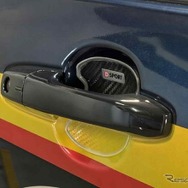 ダイハツ・ロッキー装着例