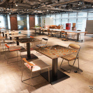 船場の共創家具がならぶヤマハ発動機の共創スペース「リジェラボ」