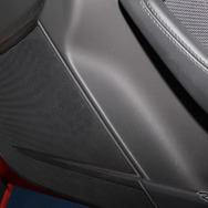 「単体DSP」が搭載されたオーディオカーの一例（製作ショップ：AVカンサイ＜大阪府＞）。