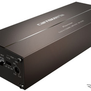 「D級外部パワーアンプ」の一例（カロッツェリア・GM-D2400）。