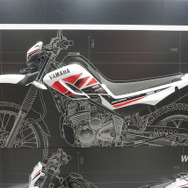 ワイズギアのヤマハ『セロー』向け70周年記念パーツ