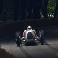 世界最高峰のモータースポーツの祭典へ Goodwood Festival of Speed
