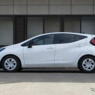 タナベ サステックNF210　トヨタ・アクア装着例（フロント：25mmダウン / リア：21mmダウン）