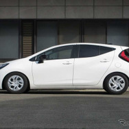 タナベ サステックプロCR　アクア装着例（最下部車高：フロント 64mmダウン / リア 61mmダウン）