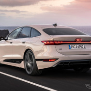 アウディ A6スポーツバックe-tron