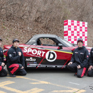 D-SPORT Racing Teamで活躍するダイハツ販売店のメカニック